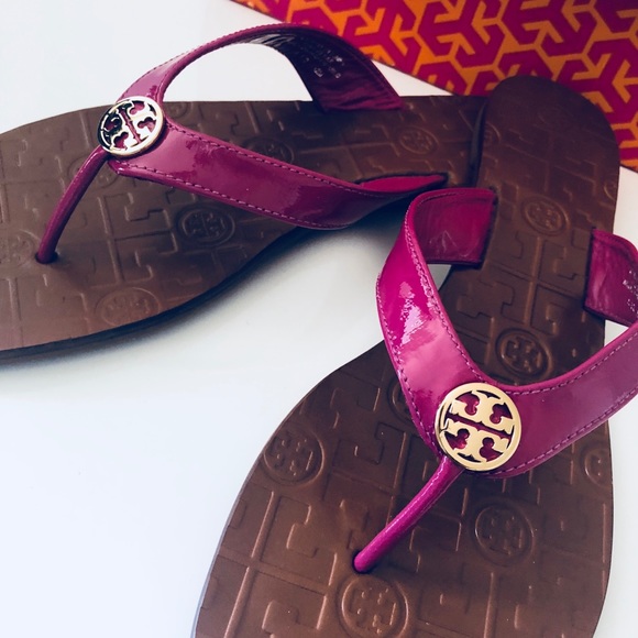tory burch flip flops size 12